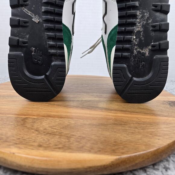 New Balance Mens 9.5D 574 Classic Pine White Casual Lifestyle Sneaker U574GT2 - Picture 10 of 12